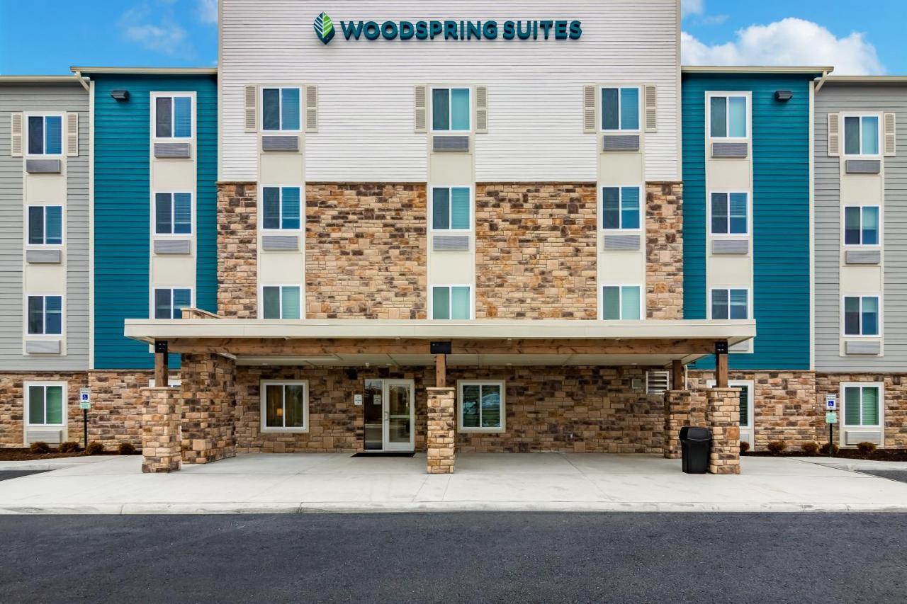 Woodspring Suites Toledo Maumee Exterior photo